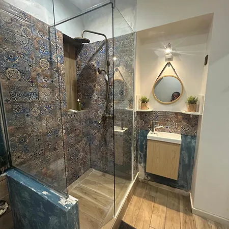 Le Figuier Apartament *
